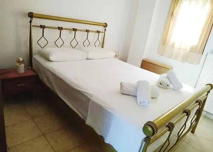 Avra Appartamento Kími